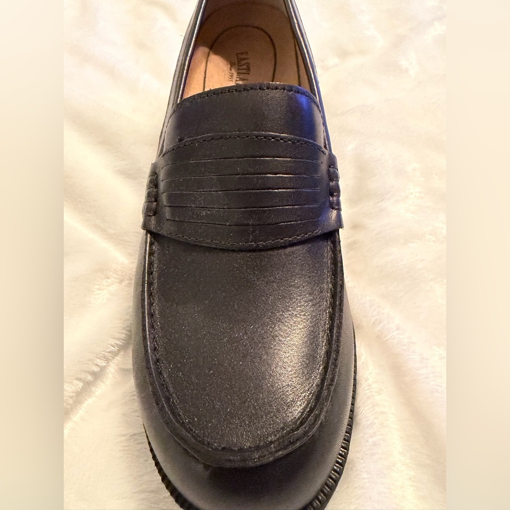 Eastland Women’s Black Loafers - Picture 6 of 10
